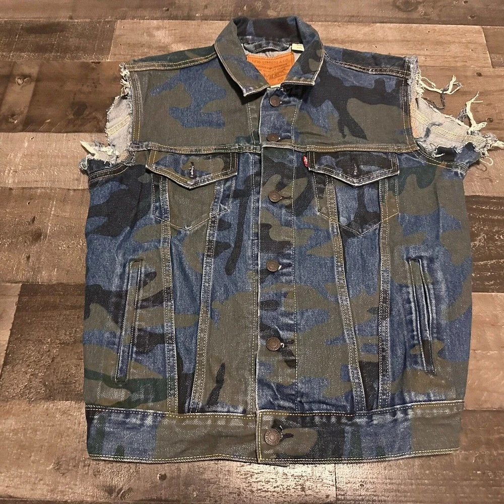 LEVIS Camo Vest Cut Mens Small‎ M Phalarope Trucker Jean Big-E Denim Blue Green